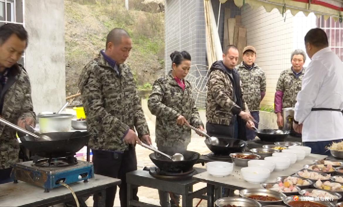 真香！烹饪现场教学，你与大厨之间只有一场培训的距离！