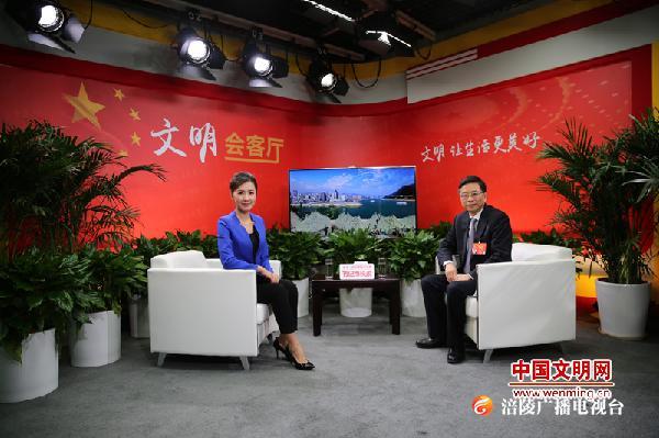 全国人大代表、区委书记周少政：创建让城市有滋又有味