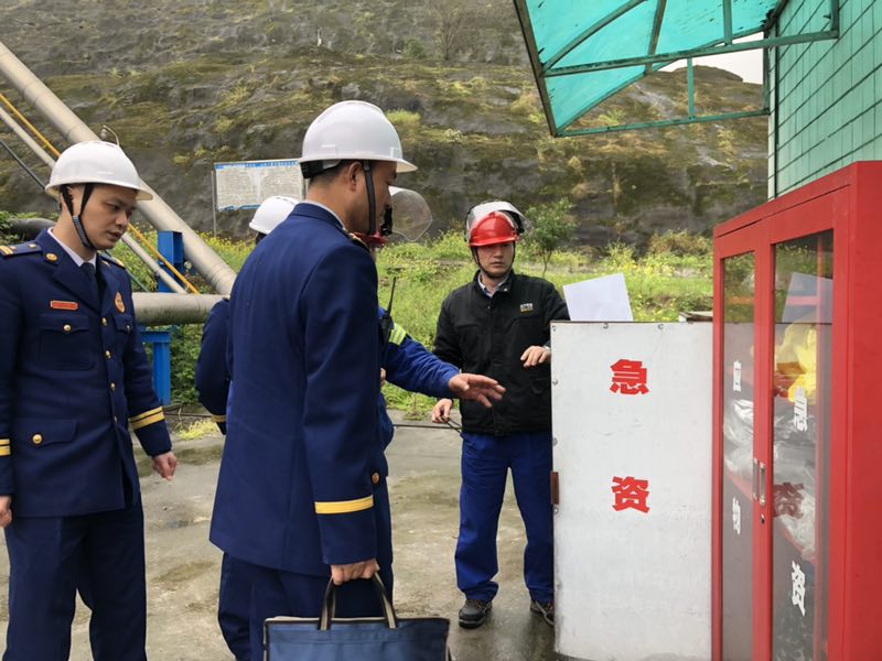 【即时新闻】行动！区消防支队对蓬威石化、中石化涪陵油库开展专项检查！