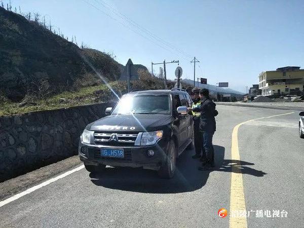 忙宣传，忙巡查，忙......  景区道路安全有他们守护~
