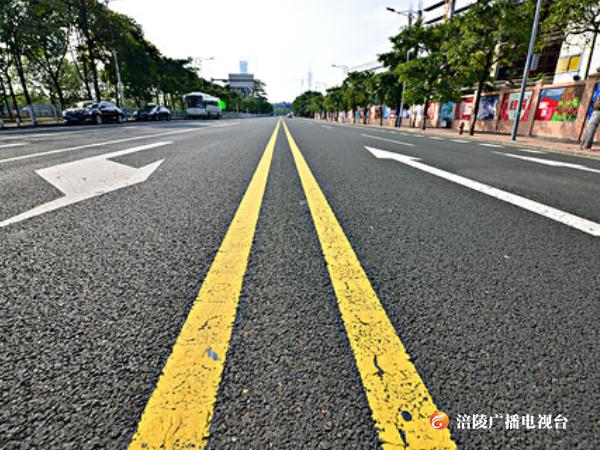曝光！涪陵这20辆车压线行驶！