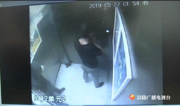 抓！作案后换装，却换不来“自由” ，区公安局破获一起入室盗窃案！