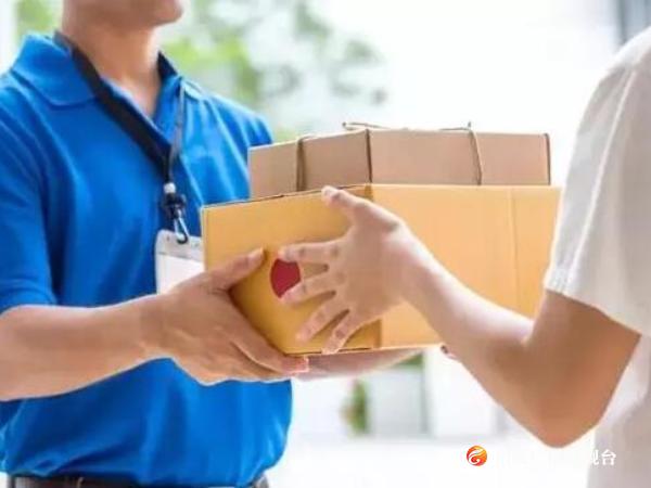 主播告诉你，拿到外卖或快递，需要消毒吗？