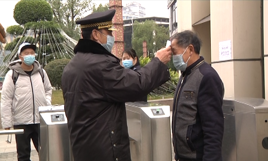 走访排查，党员干部织密基层防控网！