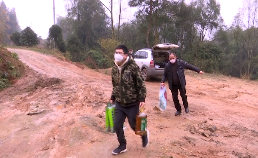 疫情无情，人间有爱！困难当前，关爱与救助不缺席！