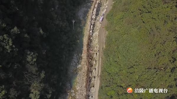涪陵：卷大路改造项目复工 预计6月底完成基础工程建设