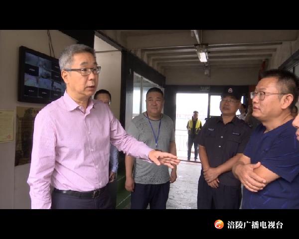 ​种及灵督巡长江禁渔及河长制工作