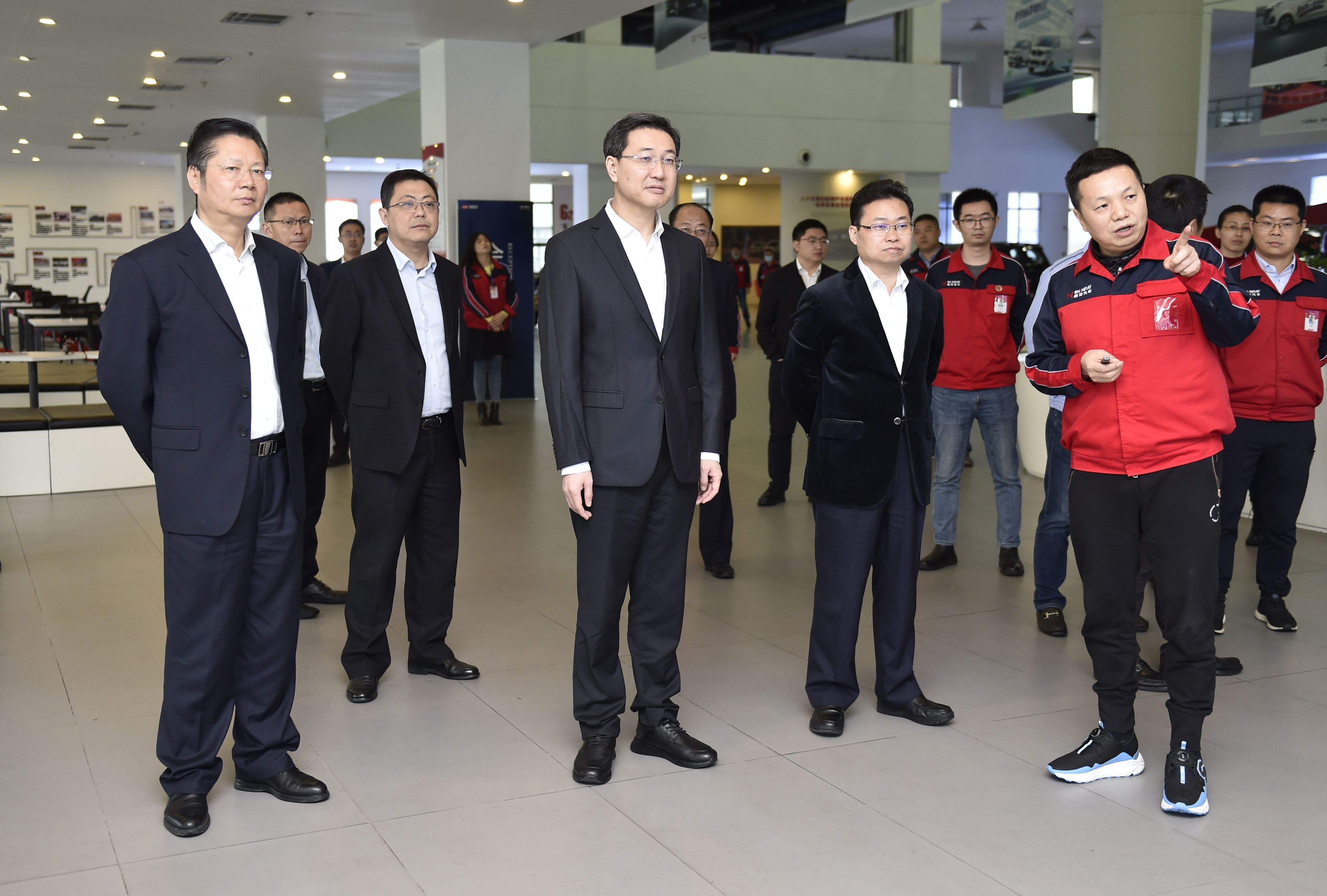 王志杰调研工业经济发展情况