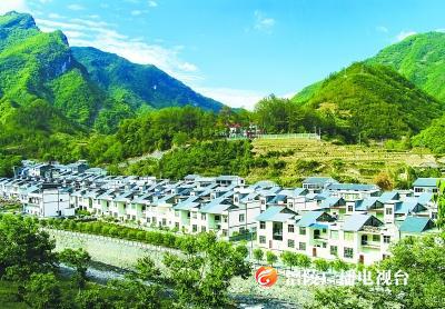 护山铺路架心桥