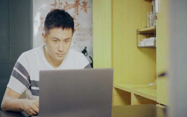 微电影版征兵公益宣传片《逐梦青春》