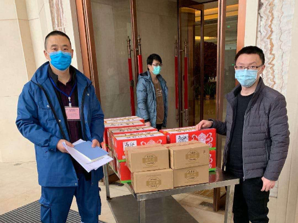 【抗击疫情文明单位在行动】涪陵榨菜来了！  “家乡味”情暖孝感医疗队